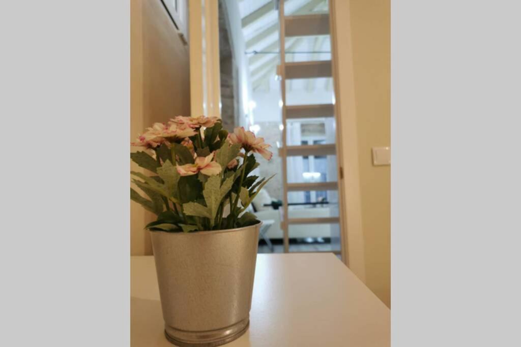 Appartement Apartamento La Teja-Parking Privado à Carmona  Extérieur photo