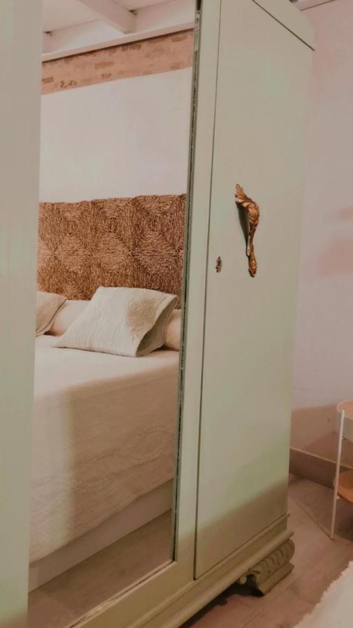 Appartement Apartamento La Teja-Parking Privado à Carmona  Extérieur photo